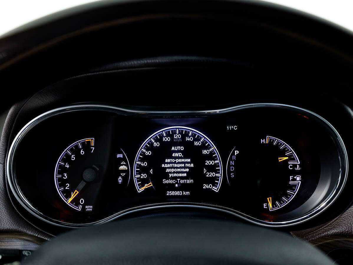 Jeep Grand Cherokee 2014 года с пробегом. Фото: #24