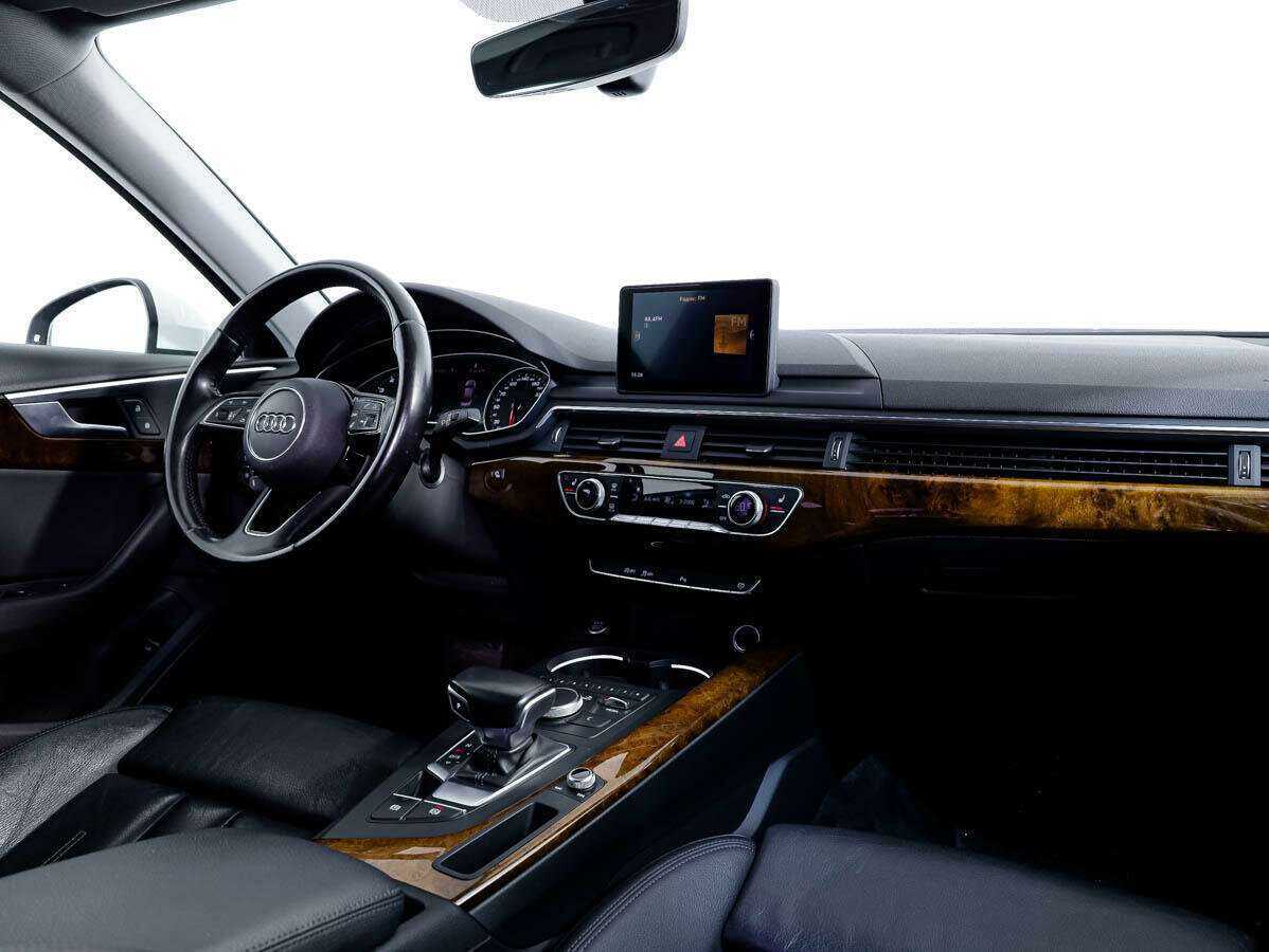Audi A4 2015 года с пробегом. Фото: #9