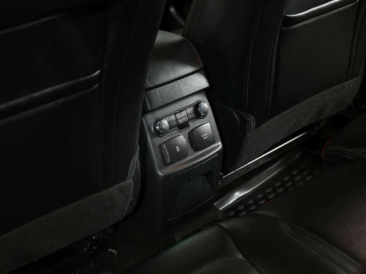 Ford Explorer 2015 года с пробегом. Фото: #16