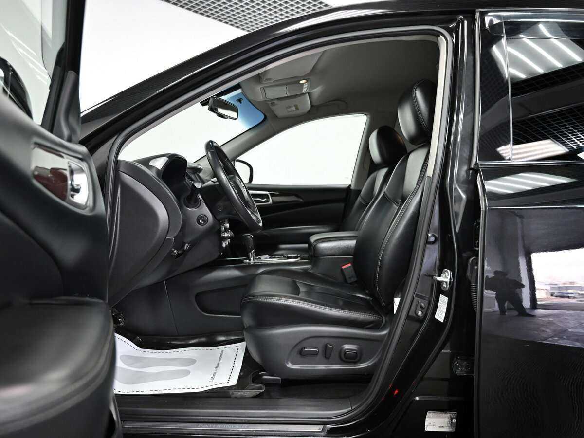 Nissan Pathfinder 2015 года с пробегом. Фото: #8