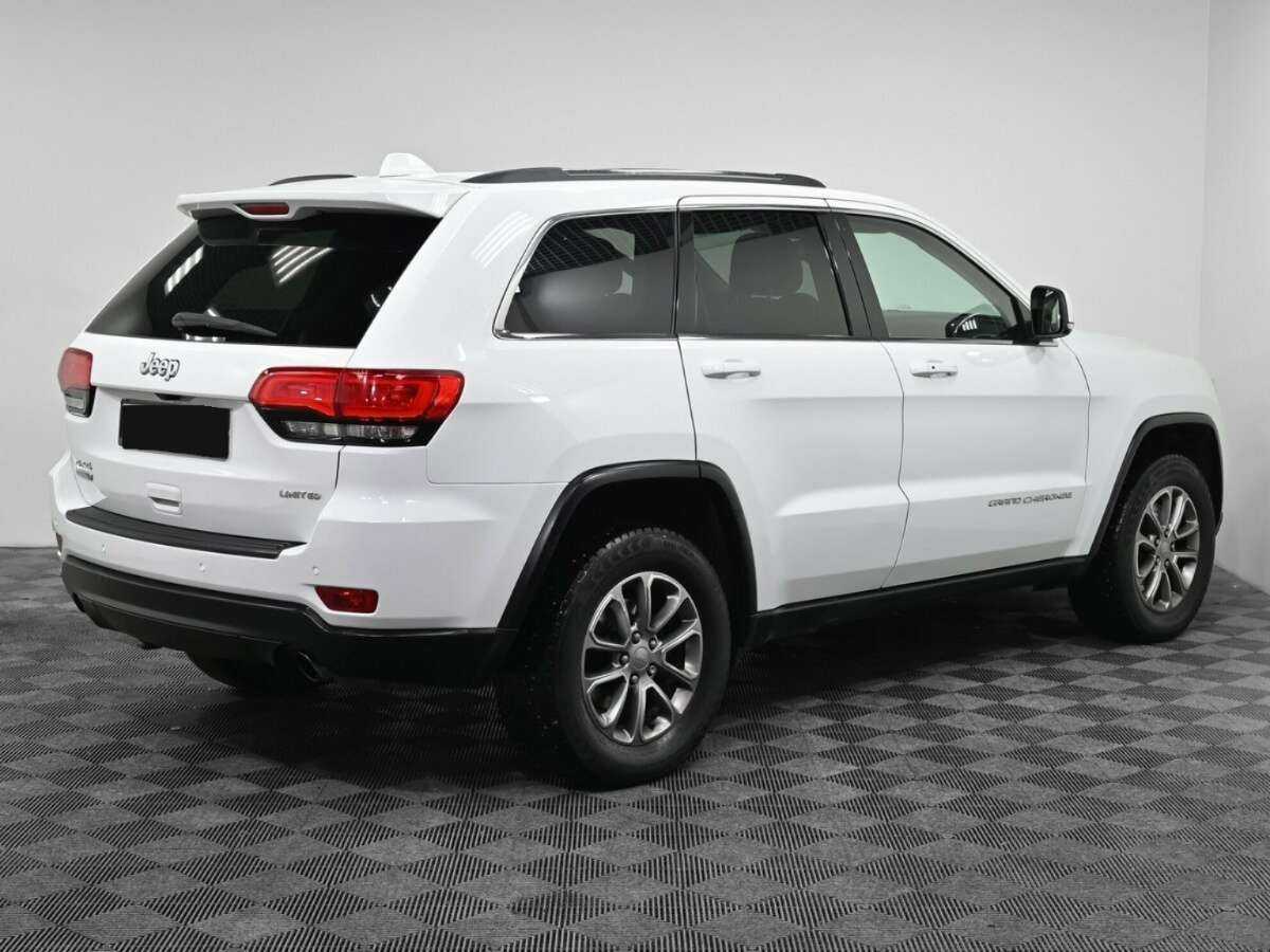 Jeep Grand Cherokee 2013 года с пробегом. Фото: #1