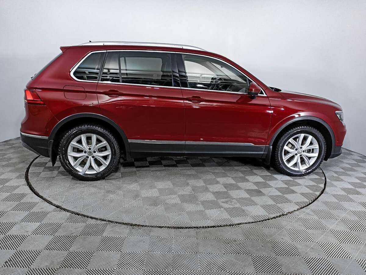 Volkswagen Tiguan 2017 года с пробегом. Фото: #3