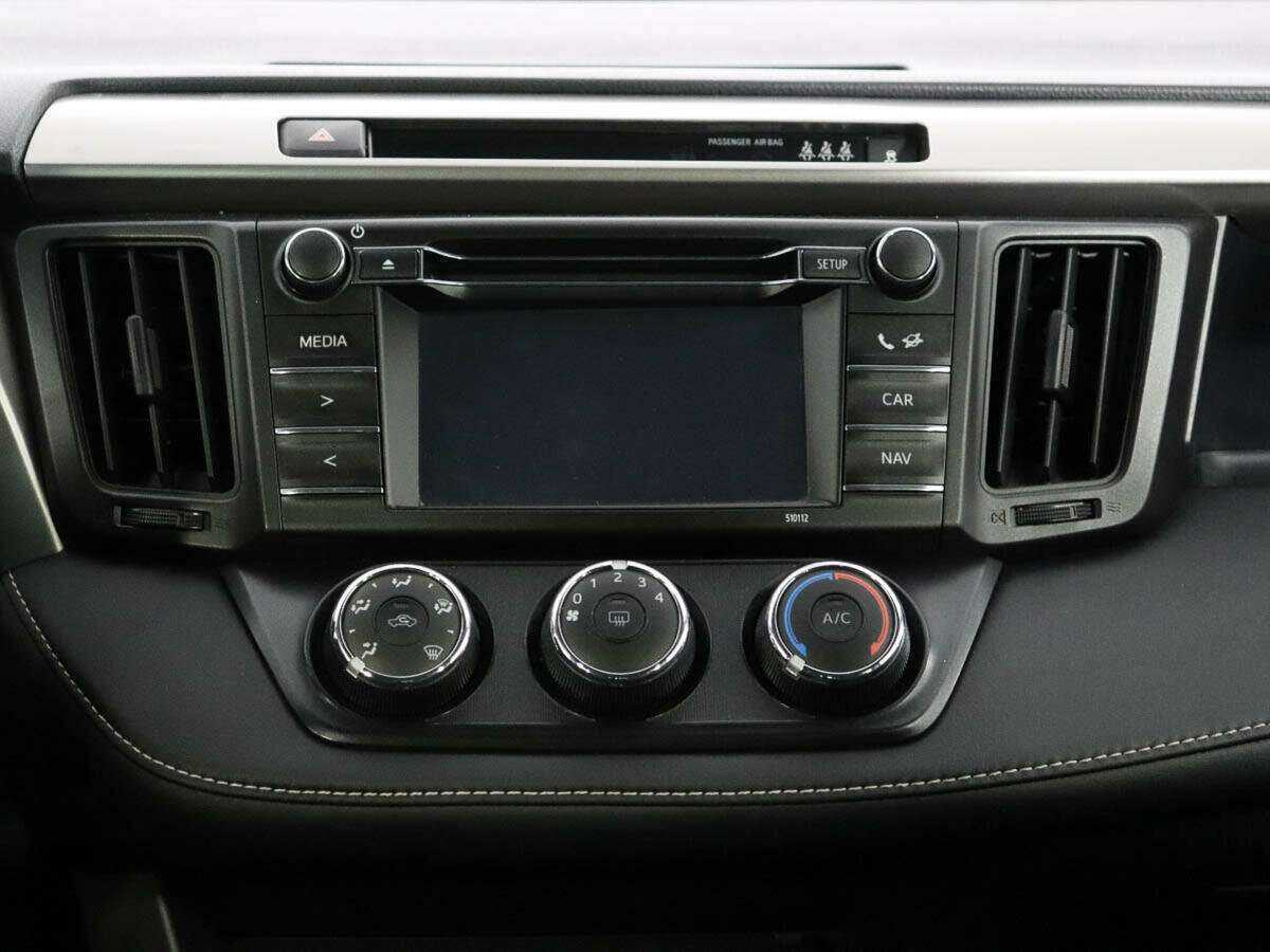 Toyota RAV4 2016 года с пробегом. Фото: #11
