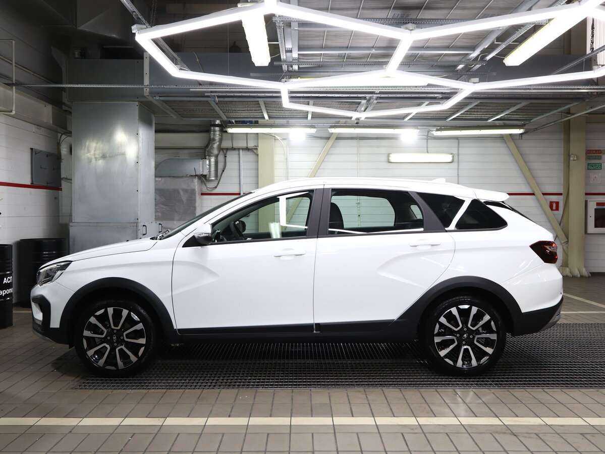 Lada (ВАЗ) Vesta 2023 года с пробегом. Фото: #6