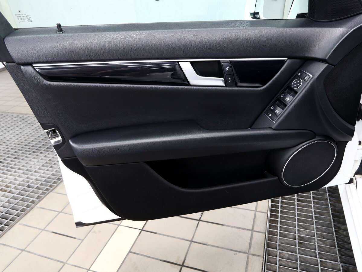 Mercedes-Benz C-Класс 2012 года с пробегом. Фото: #7