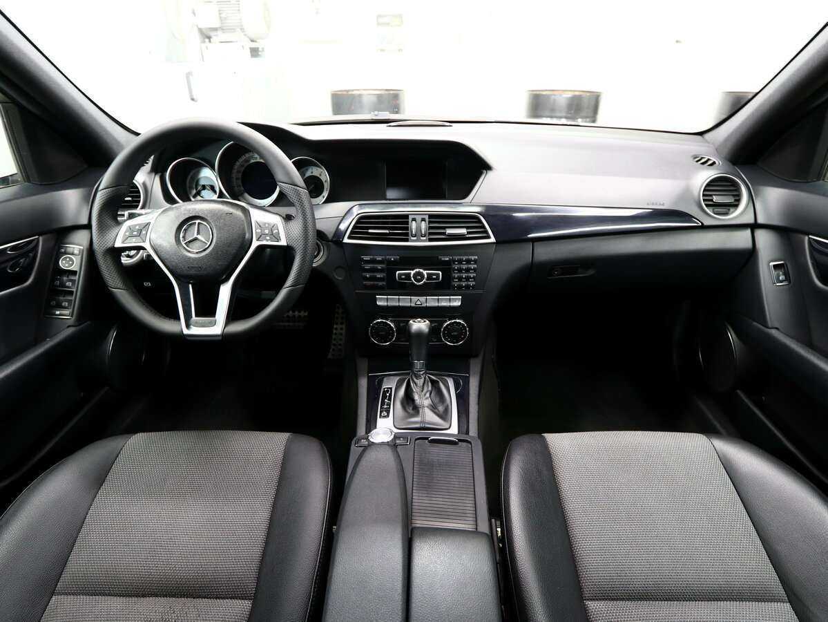 Mercedes-Benz C-Класс 2012 года с пробегом. Фото: #14