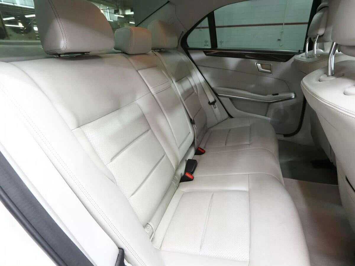 Mercedes-Benz E-Класс 2014 года с пробегом. Фото: #15