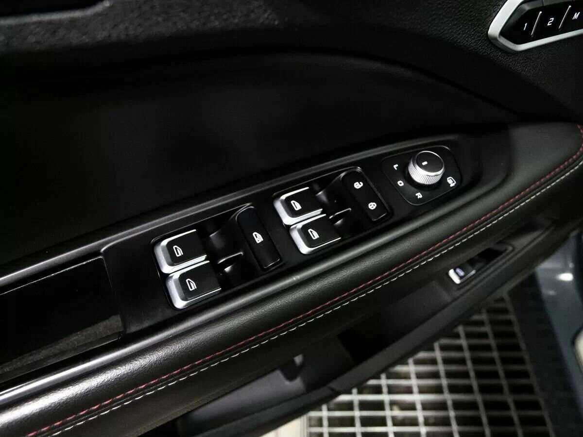 Geely Tugella 2021 года с пробегом. Фото: #17