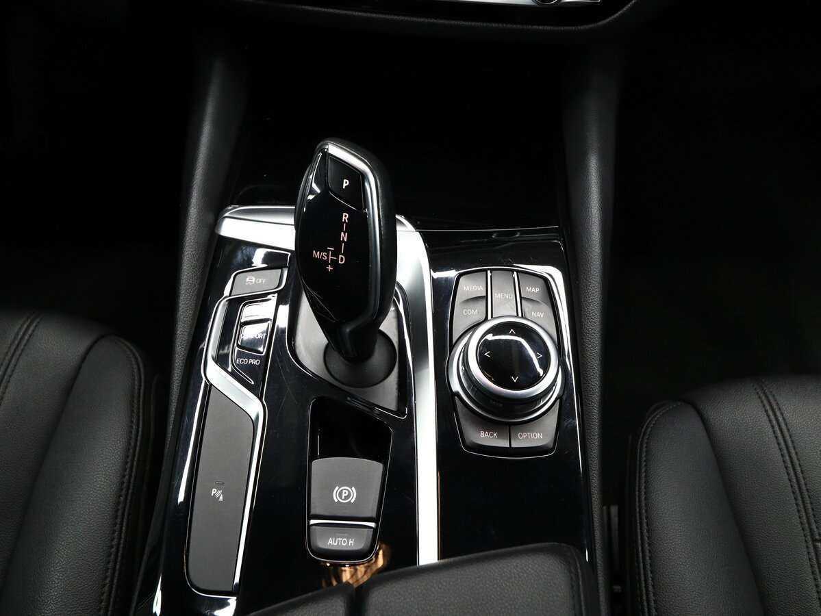 BMW 5 серии 2017 года с пробегом. Фото: #14