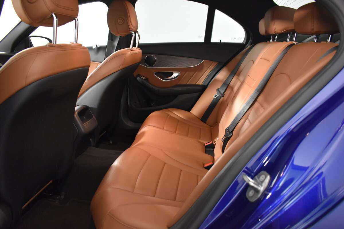 Mercedes-Benz C-Класс 2018 года с пробегом. Фото: #6