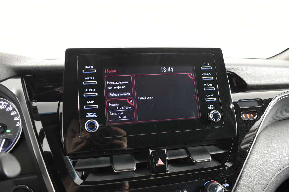 Toyota Camry 2021 года с пробегом. Фото: #17