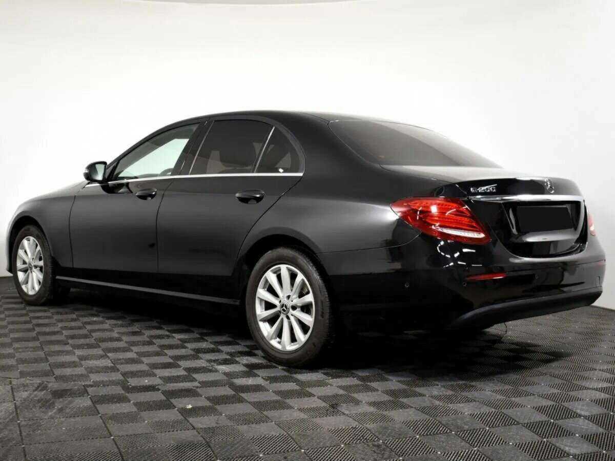 Mercedes-Benz E-Класс 2018 года с пробегом. Фото: #5