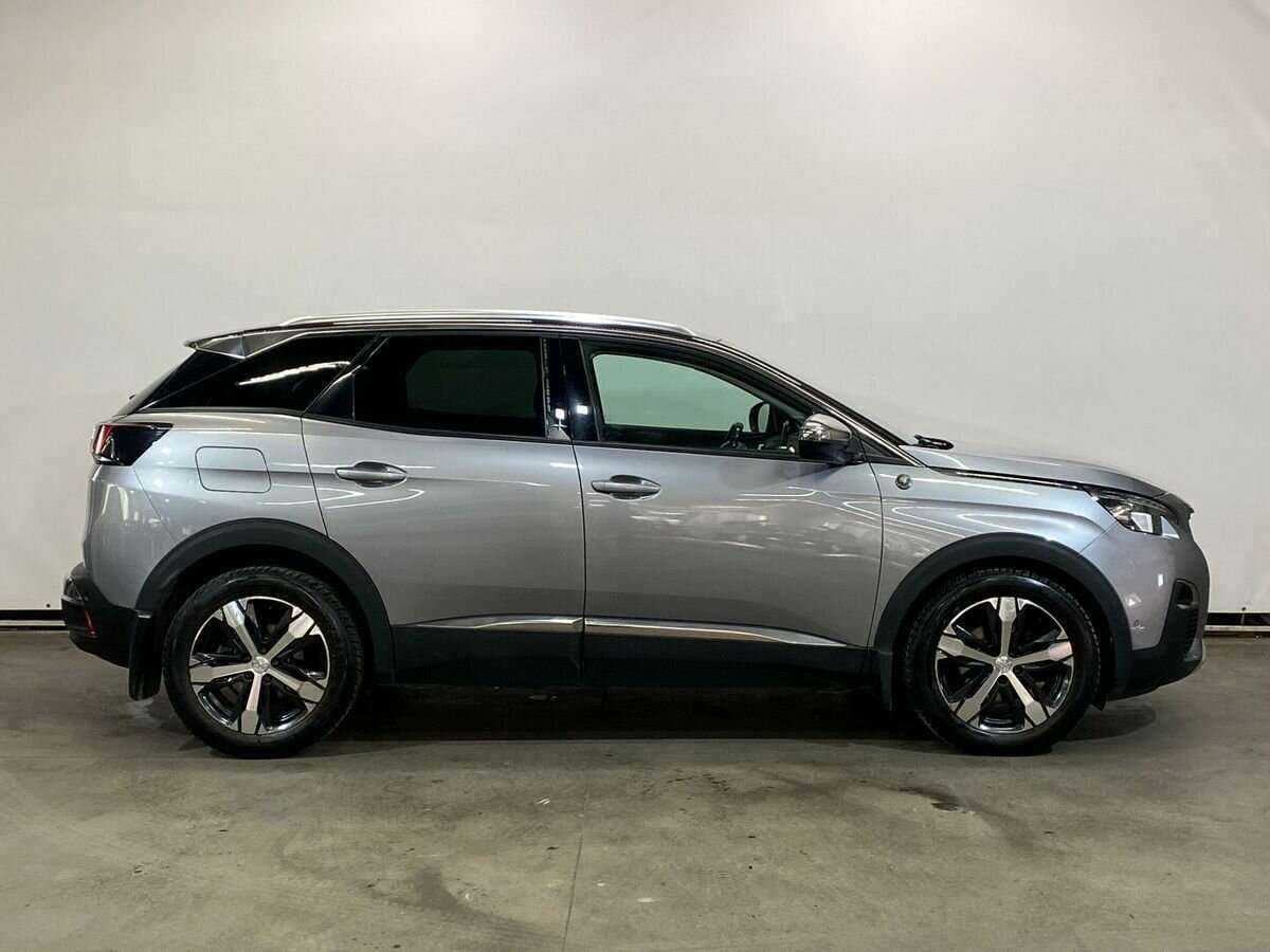 Peugeot 3008 2018 года с пробегом. Фото: #3