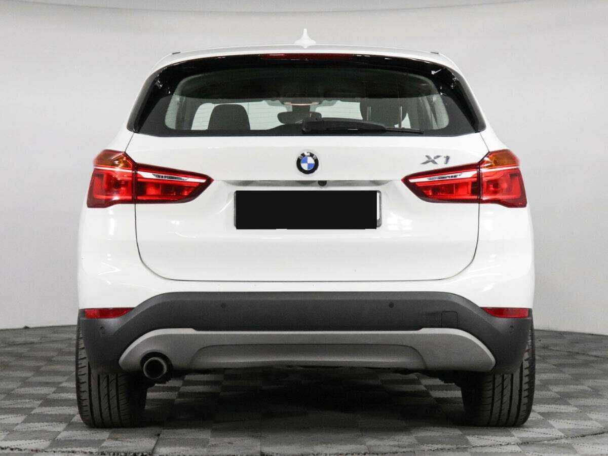 BMW X1 2017 года с пробегом. Фото: #3