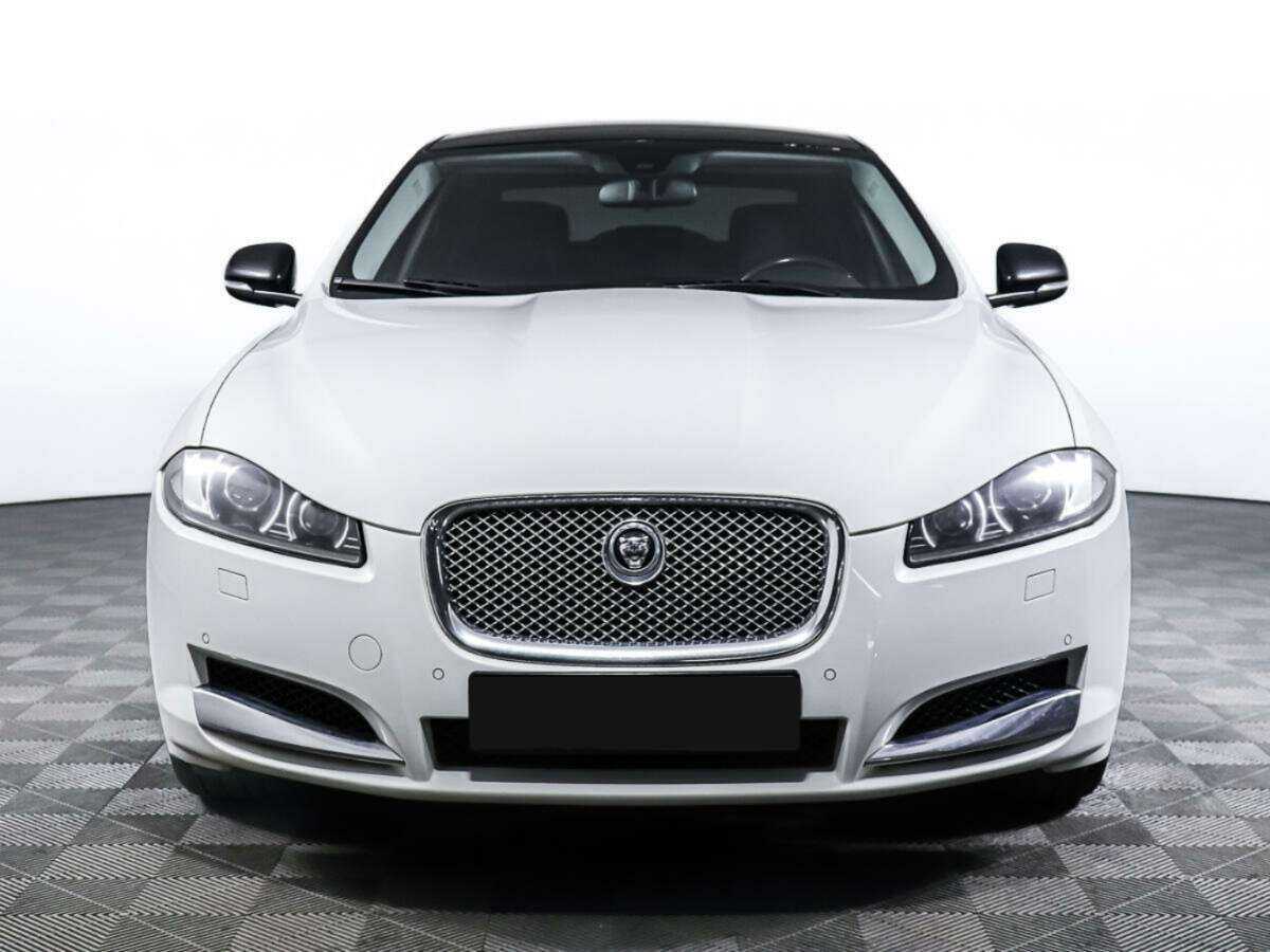 Jaguar XF 2013 года с пробегом. Фото: #1