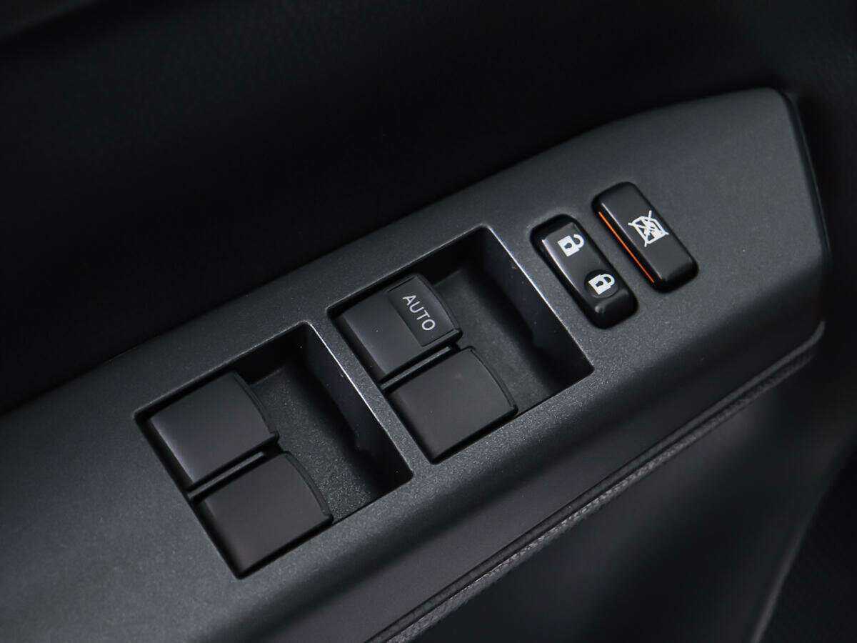 Toyota RAV4 2018 года с пробегом. Фото: #15