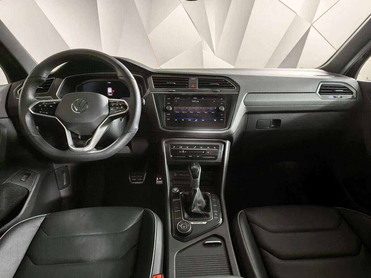 Volkswagen Tiguan 2021 года с пробегом. Фото: #8