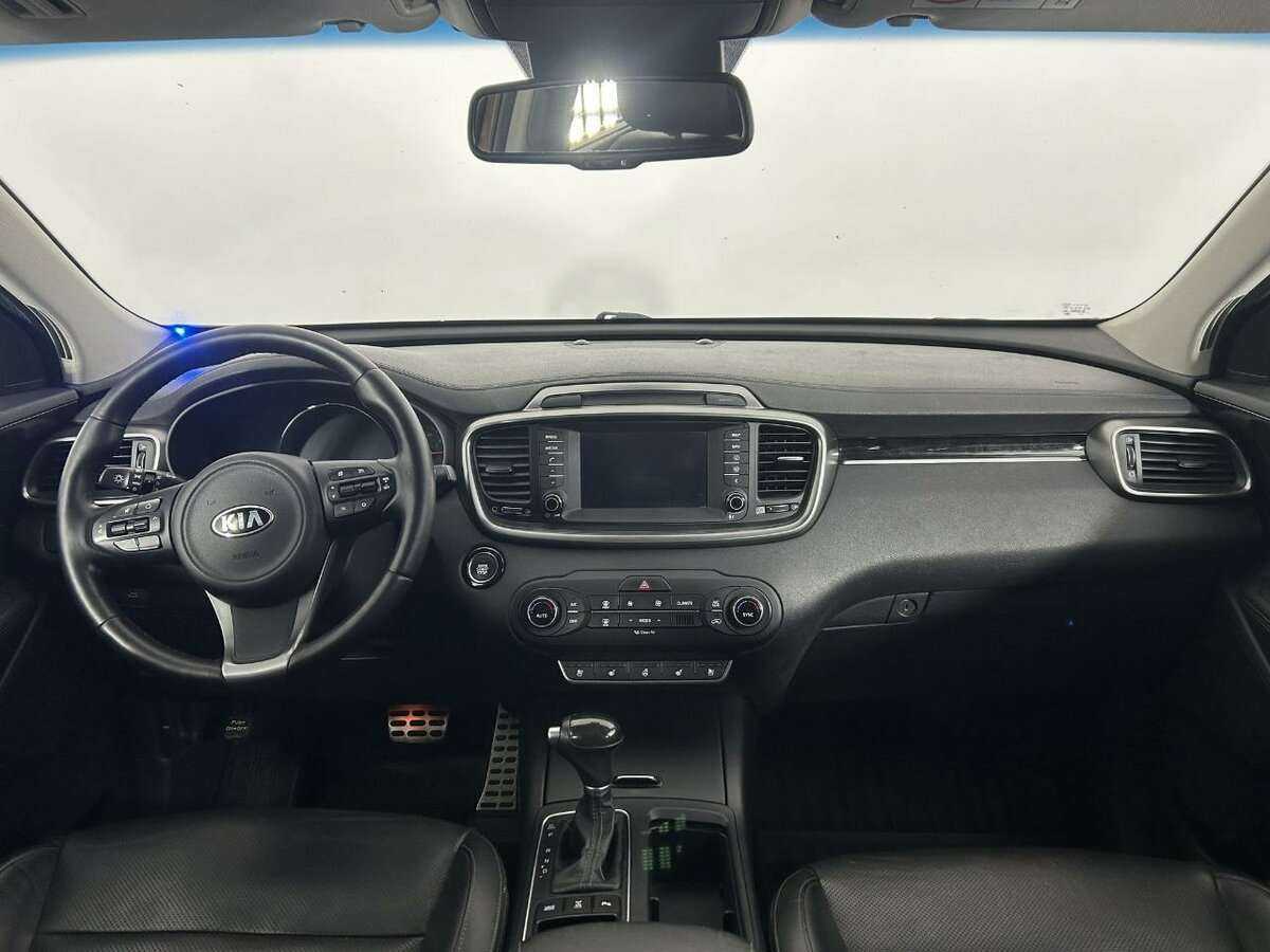 Kia Sorento 2017 года с пробегом. Фото: #4