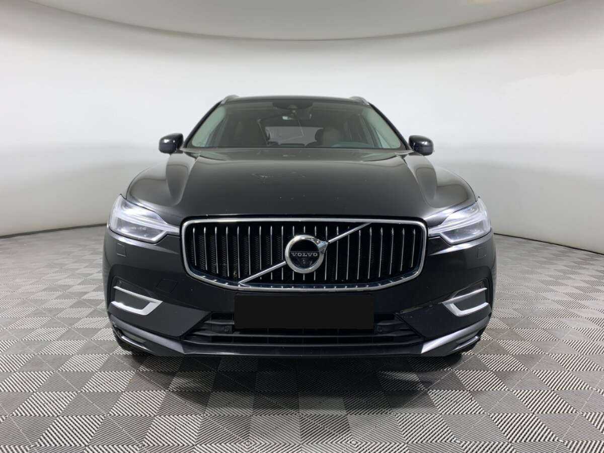 Volvo XC60 2019 года с пробегом. Фото: #1
