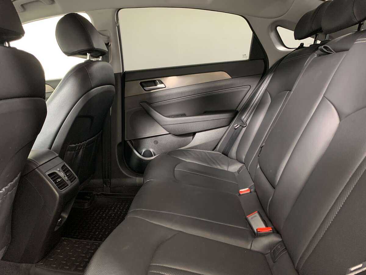 Hyundai Sonata 2019 года с пробегом. Фото: #15