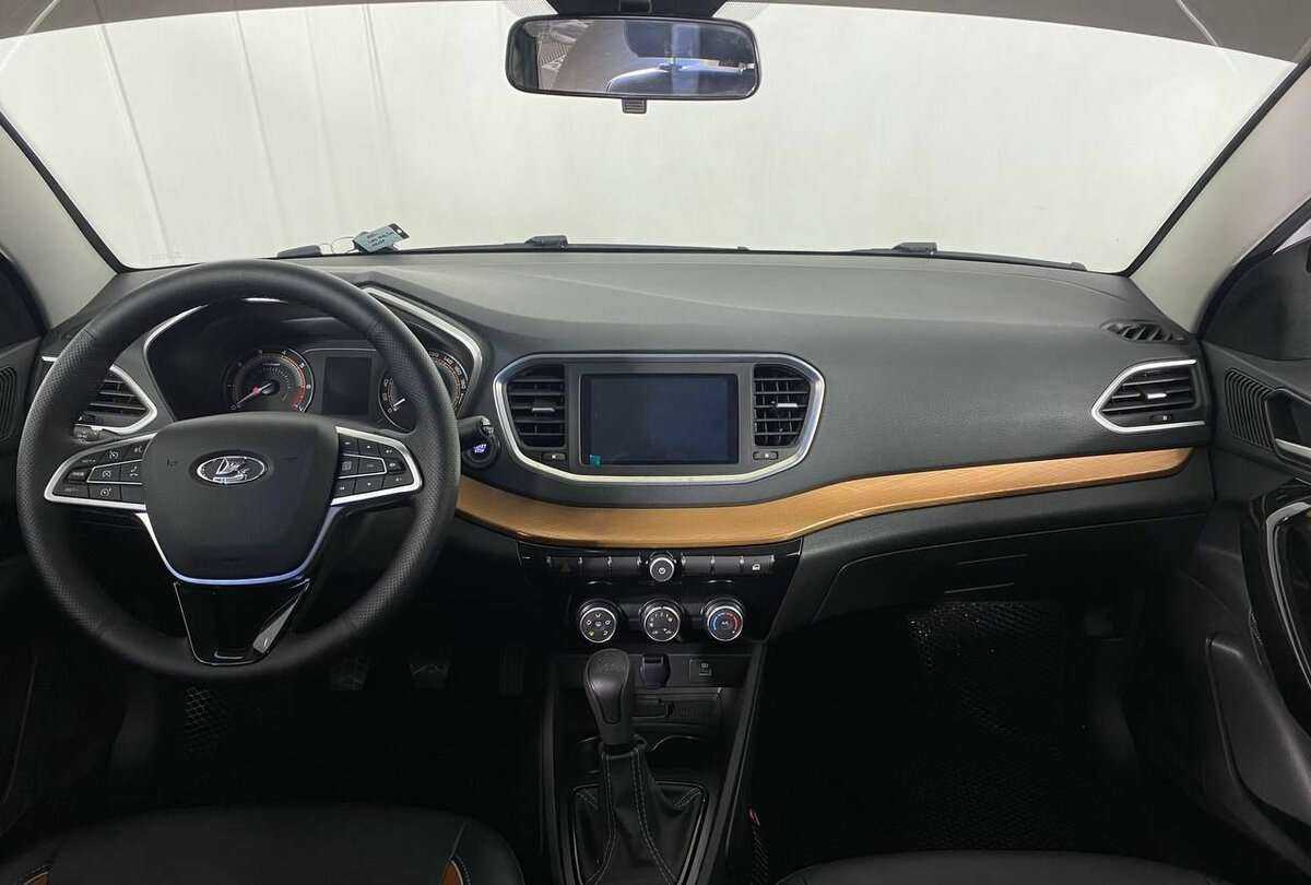 Lada (ВАЗ) Vesta 2023 года с пробегом. Фото: #9