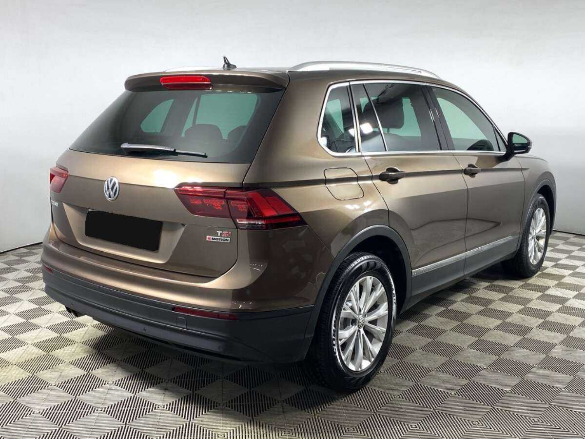 Volkswagen Tiguan 2017 года с пробегом. Фото: #4