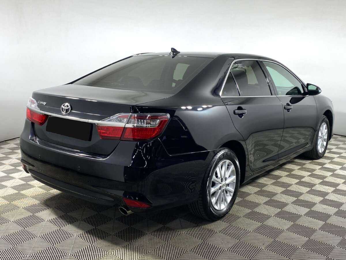 Toyota Camry 2017 года с пробегом. Фото: #4