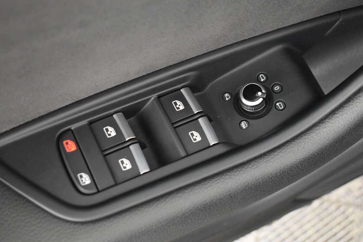 Audi A4 2018 года с пробегом. Фото: #10