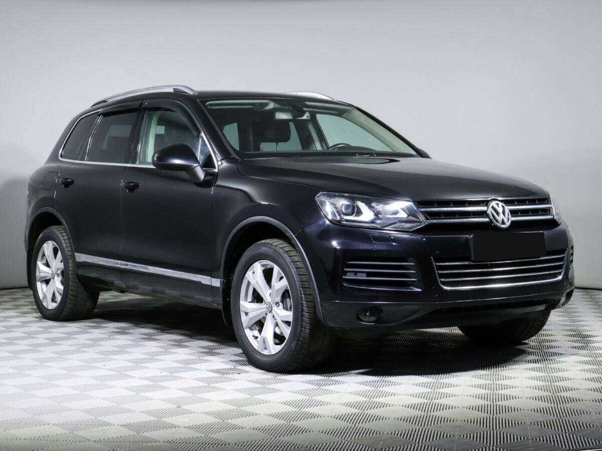 Volkswagen Touareg 2012 года с пробегом. Фото: #2