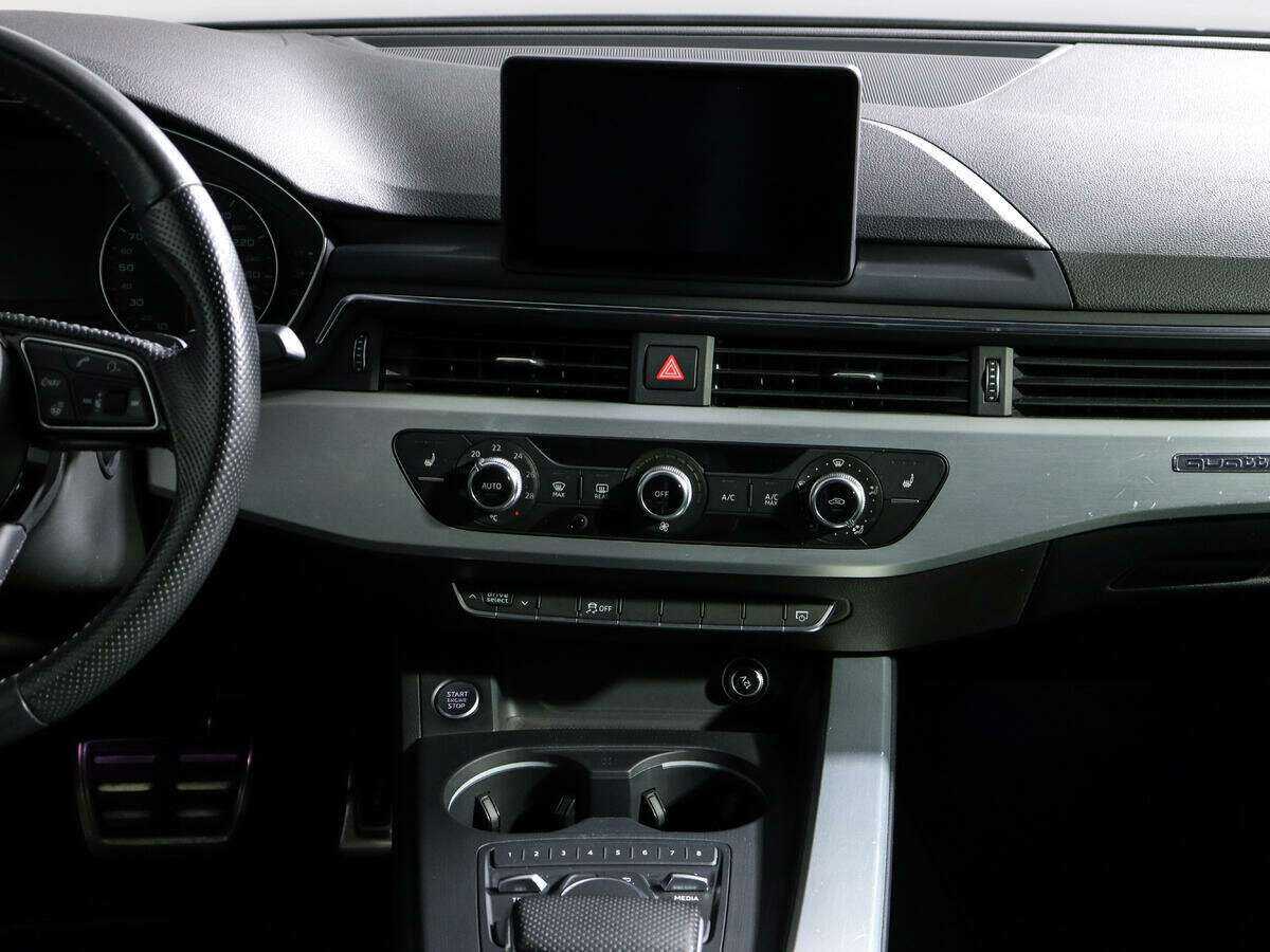Audi A4 2017 года с пробегом. Фото: #10