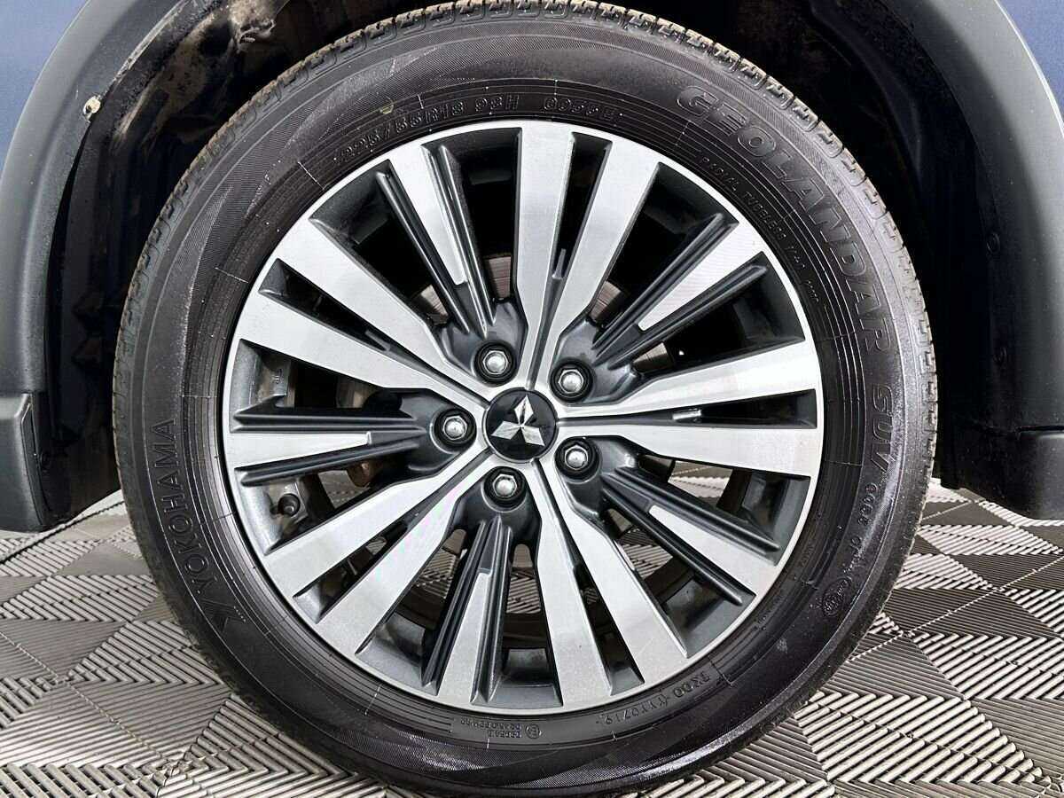 Mitsubishi Outlander 2019 года с пробегом. Фото: #7