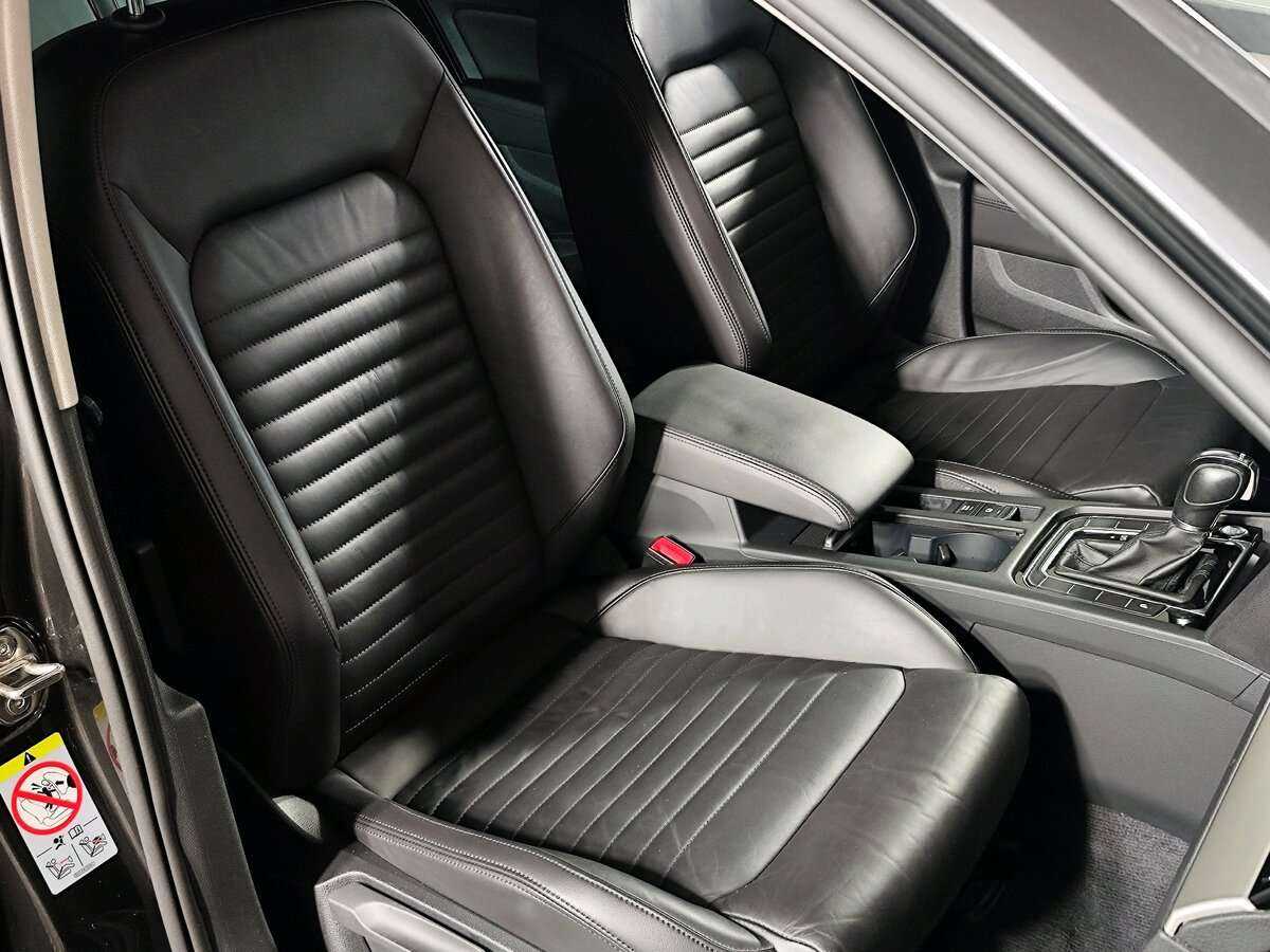 Volkswagen Passat 2019 года с пробегом. Фото: #13