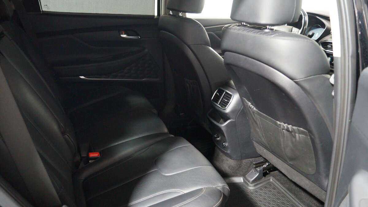Hyundai Santa Fe 2020 года с пробегом. Фото: #11