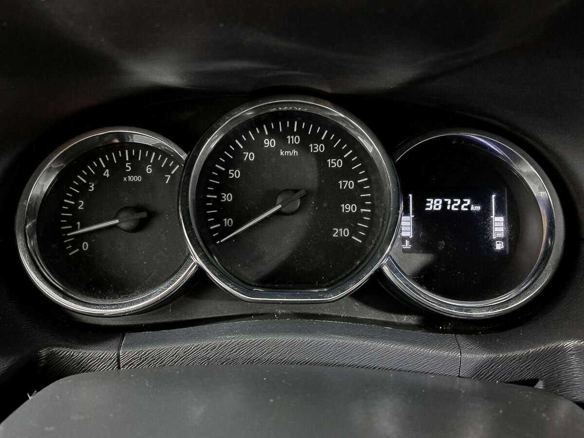 Б/У Ниссан Террано 2019 года. Фото: #8