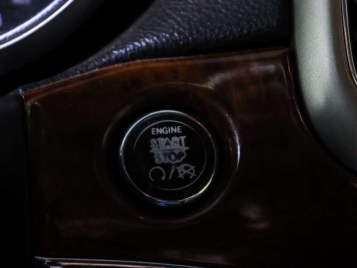 Jeep Grand Cherokee 2012 года с пробегом. Фото: #14