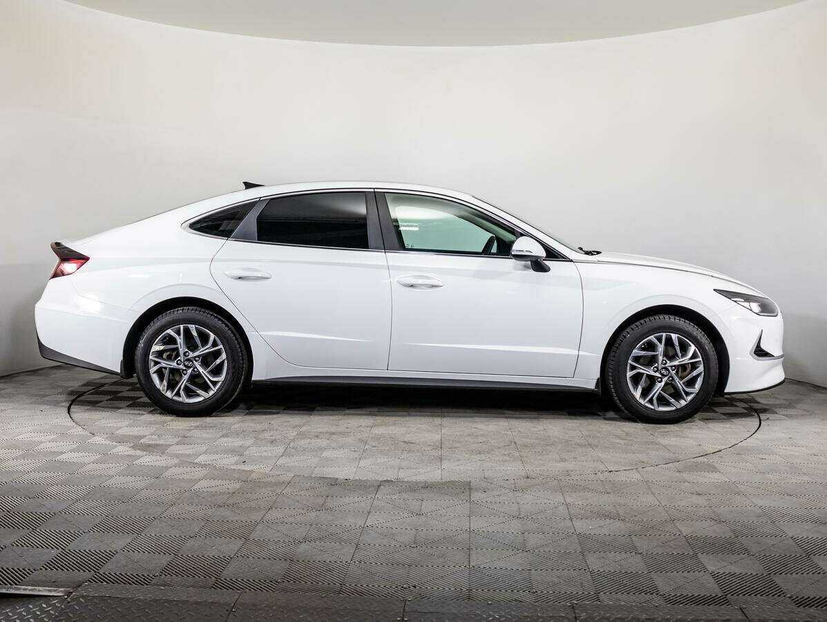 Hyundai Sonata 2020 года с пробегом. Фото: #3