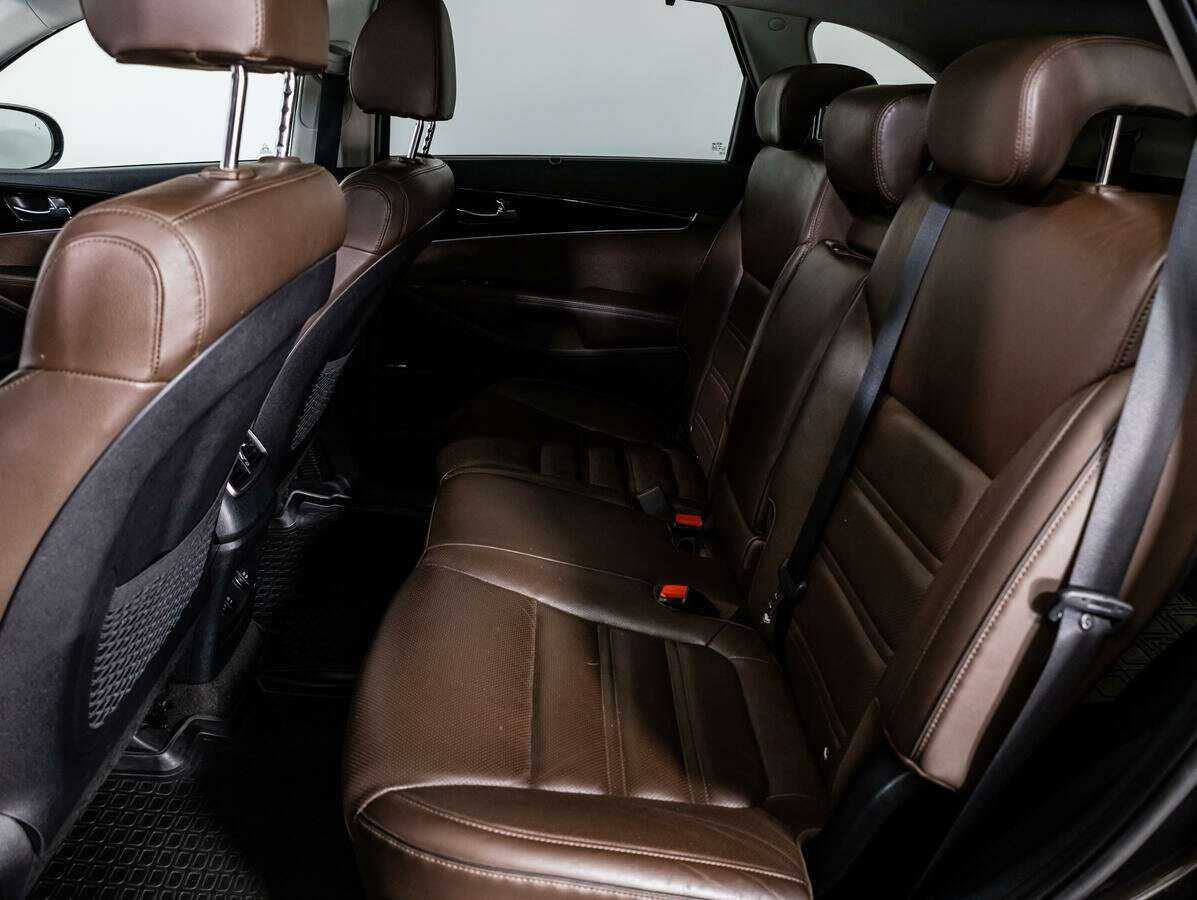 Kia Sorento 2018 года с пробегом. Фото: #9