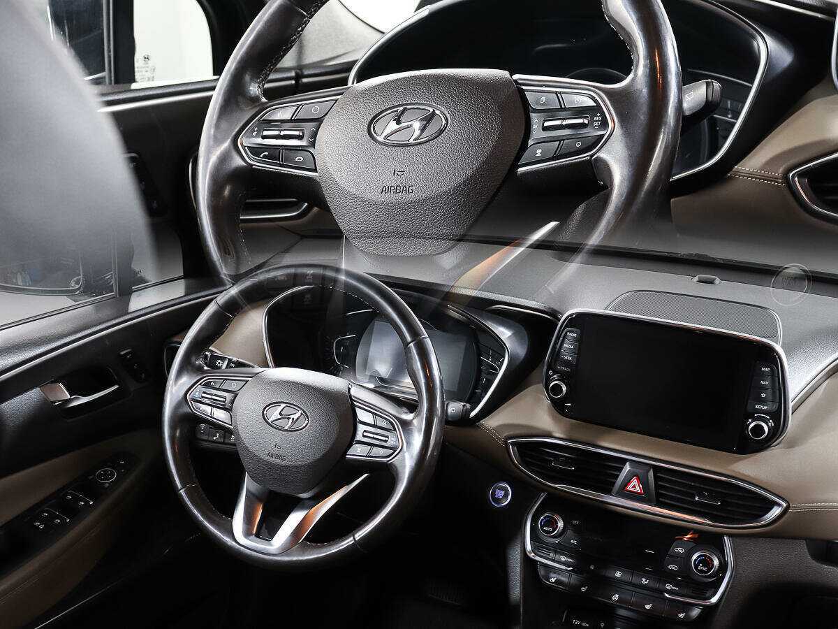 Hyundai Santa Fe 2019 года с пробегом. Фото: #13