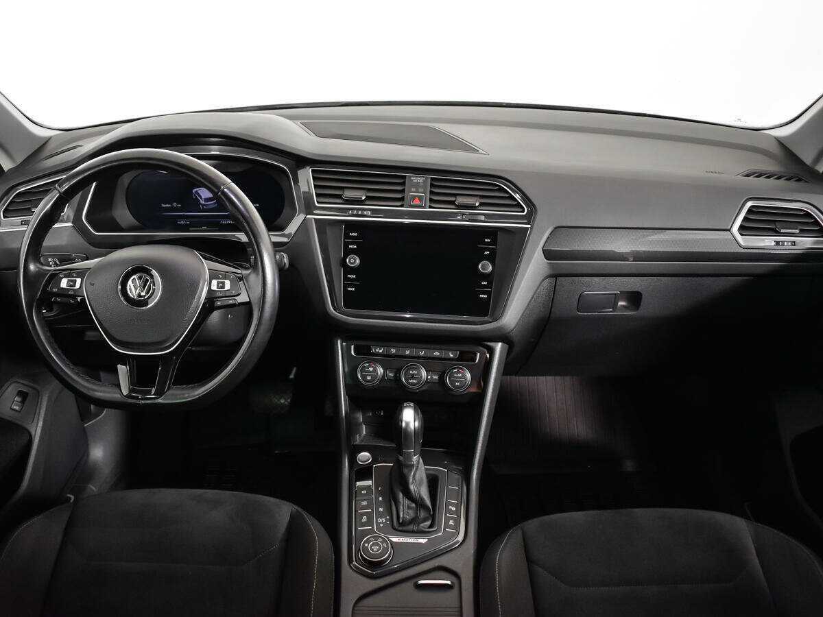 Volkswagen Tiguan 2017 года с пробегом. Фото: #11