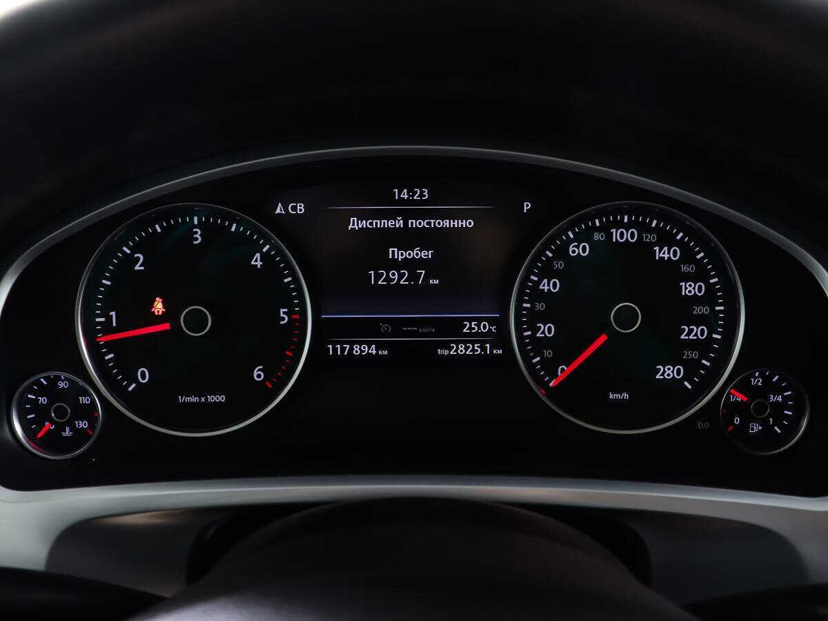 Volkswagen Touareg 2013 года с пробегом. Фото: #13