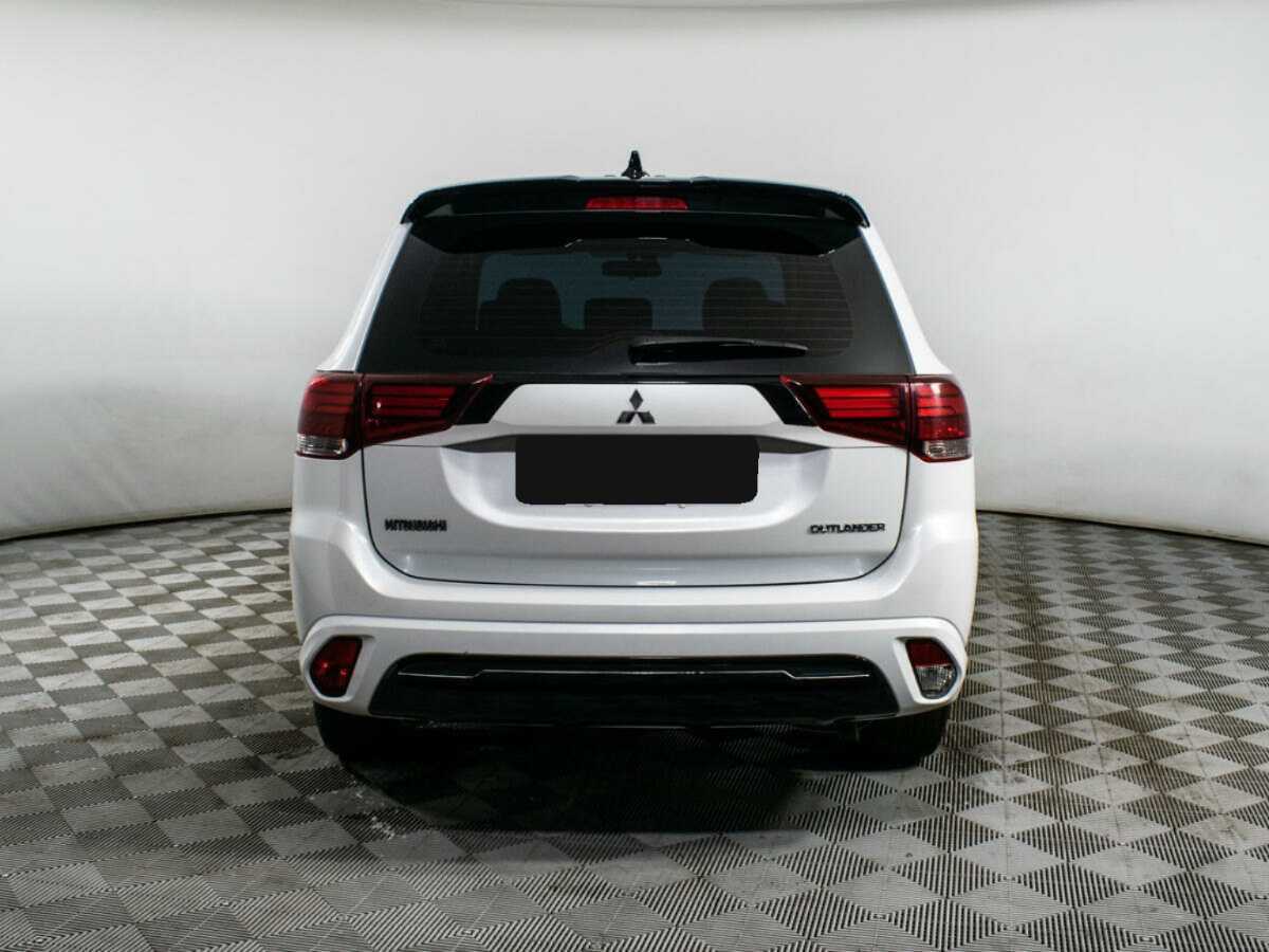 Mitsubishi Outlander 2022 года с пробегом. Фото: #4
