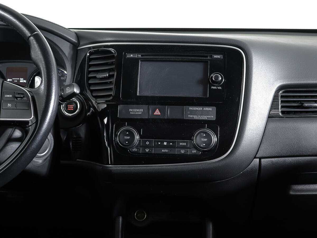 Mitsubishi Outlander 2016 года с пробегом. Фото: #11