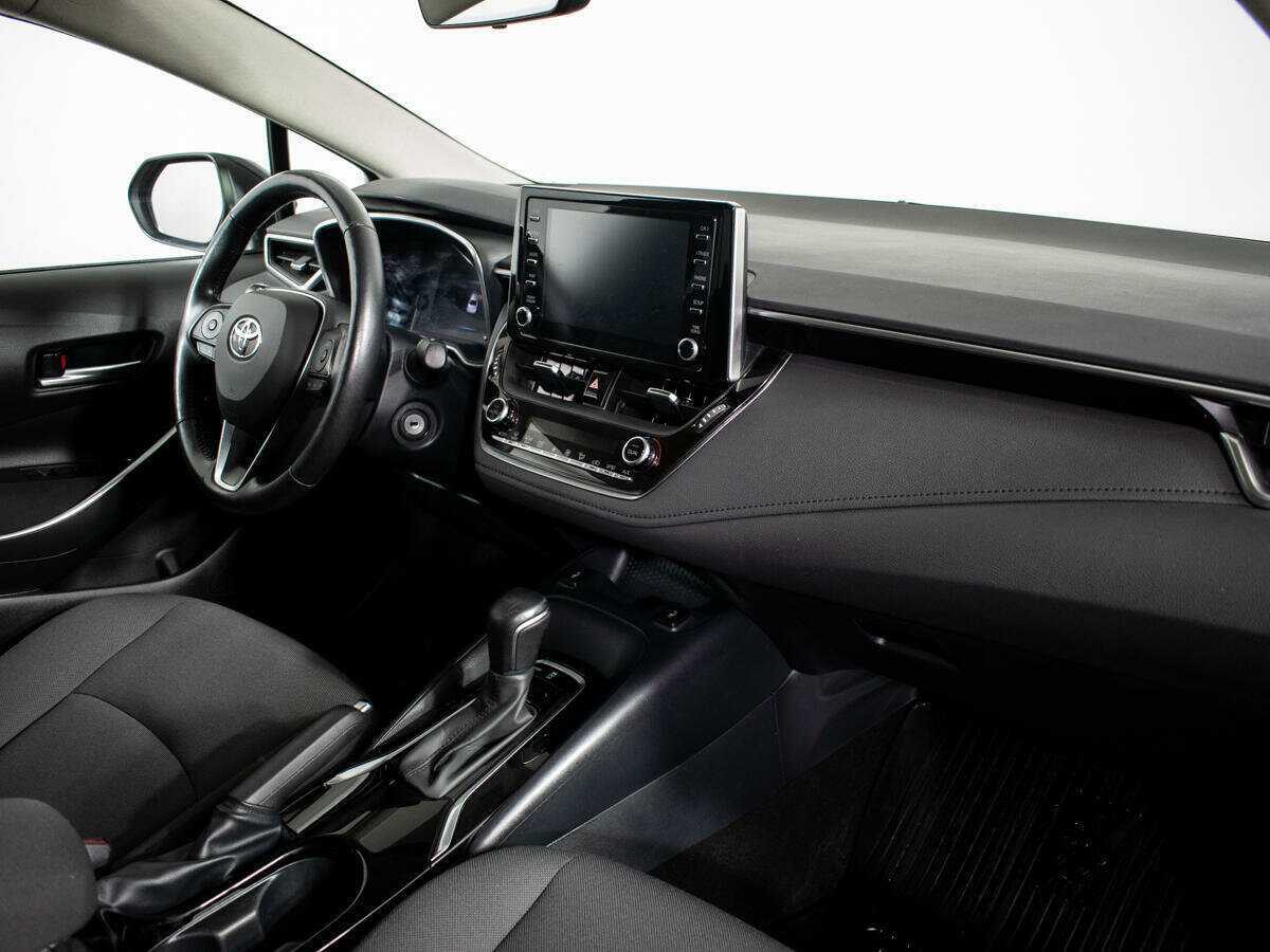 Toyota Corolla 2019 года с пробегом. Фото: #6