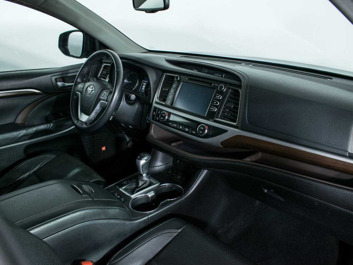 Toyota Highlander 2013 года с пробегом. Фото: #7