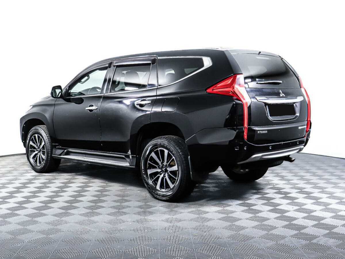 Mitsubishi Pajero Sport 2018 года с пробегом. Фото: #6