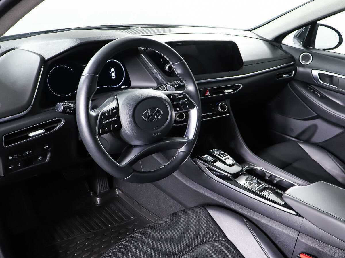 Hyundai Sonata 2021 года с пробегом. Фото: #12