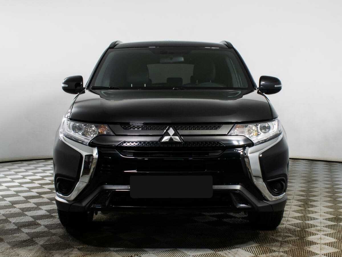 Mitsubishi Outlander 2021 года с пробегом. Фото: #1