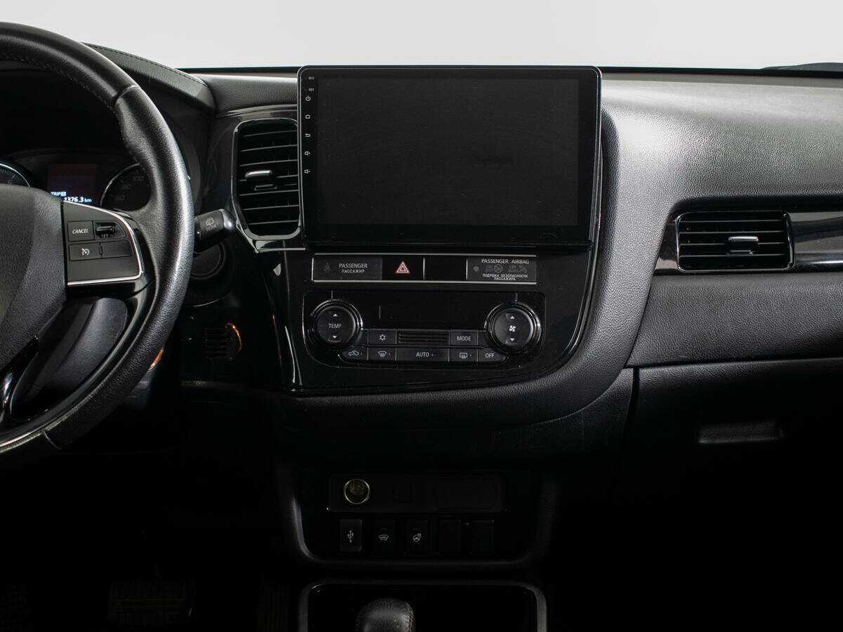 Mitsubishi Outlander 2019 года с пробегом. Фото: #8