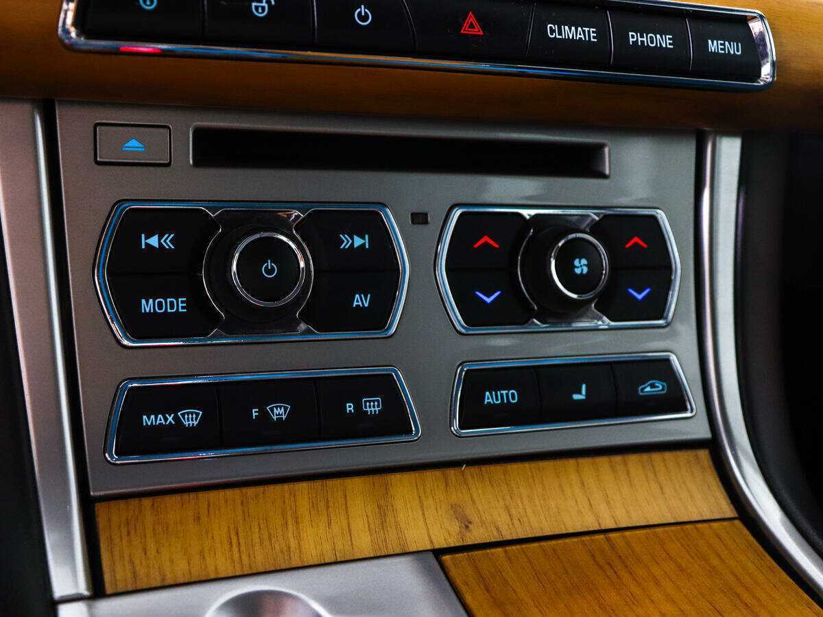 Jaguar XF 2014 года с пробегом. Фото: #16