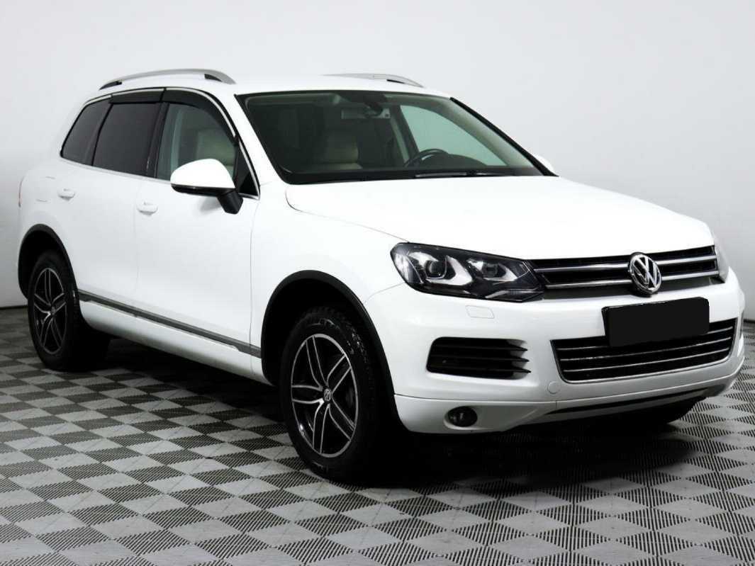 Volkswagen Touareg 2012 года с пробегом. Фото: #2
